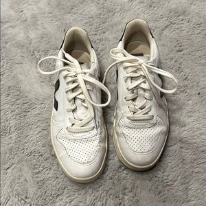 Veja women’s shoes